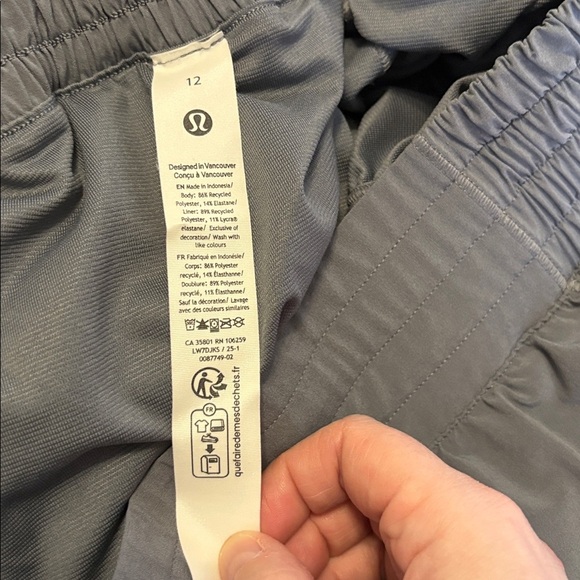 Lululemon Shorts, Lined - Picture 4 of 4